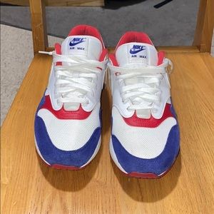 Nike Air max 1s